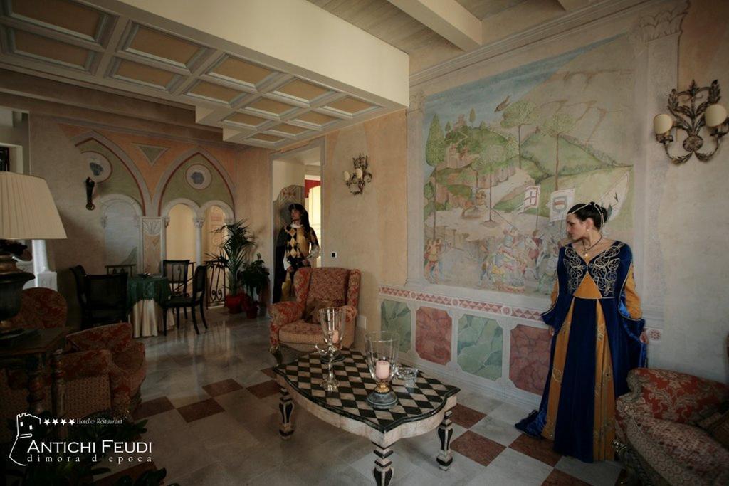 Antichi Feudi Dimora D'Epoca Hotel Teggiano Екстериор снимка