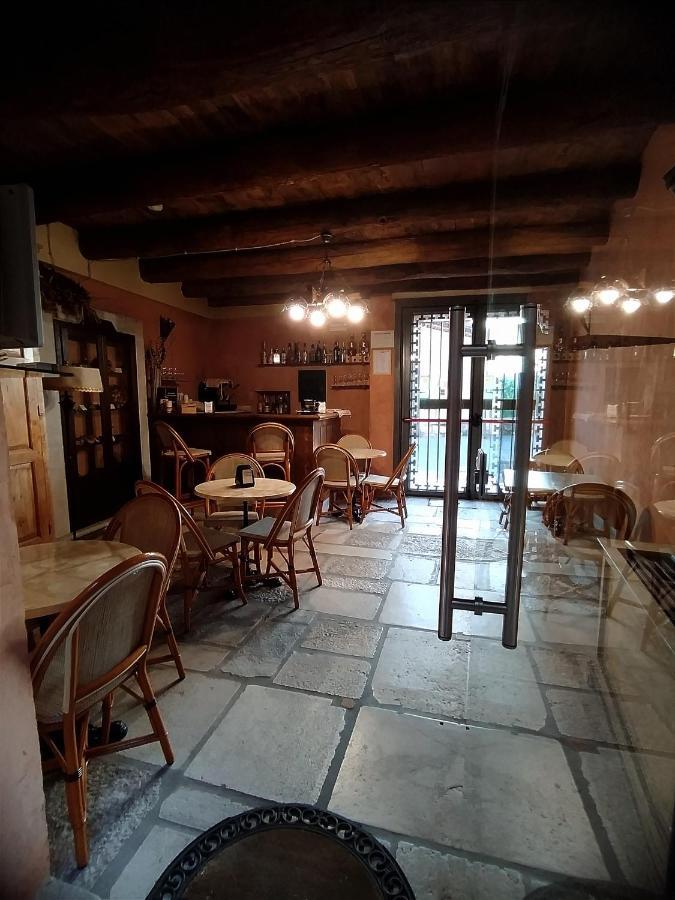 Antichi Feudi Dimora D'Epoca Hotel Teggiano Екстериор снимка