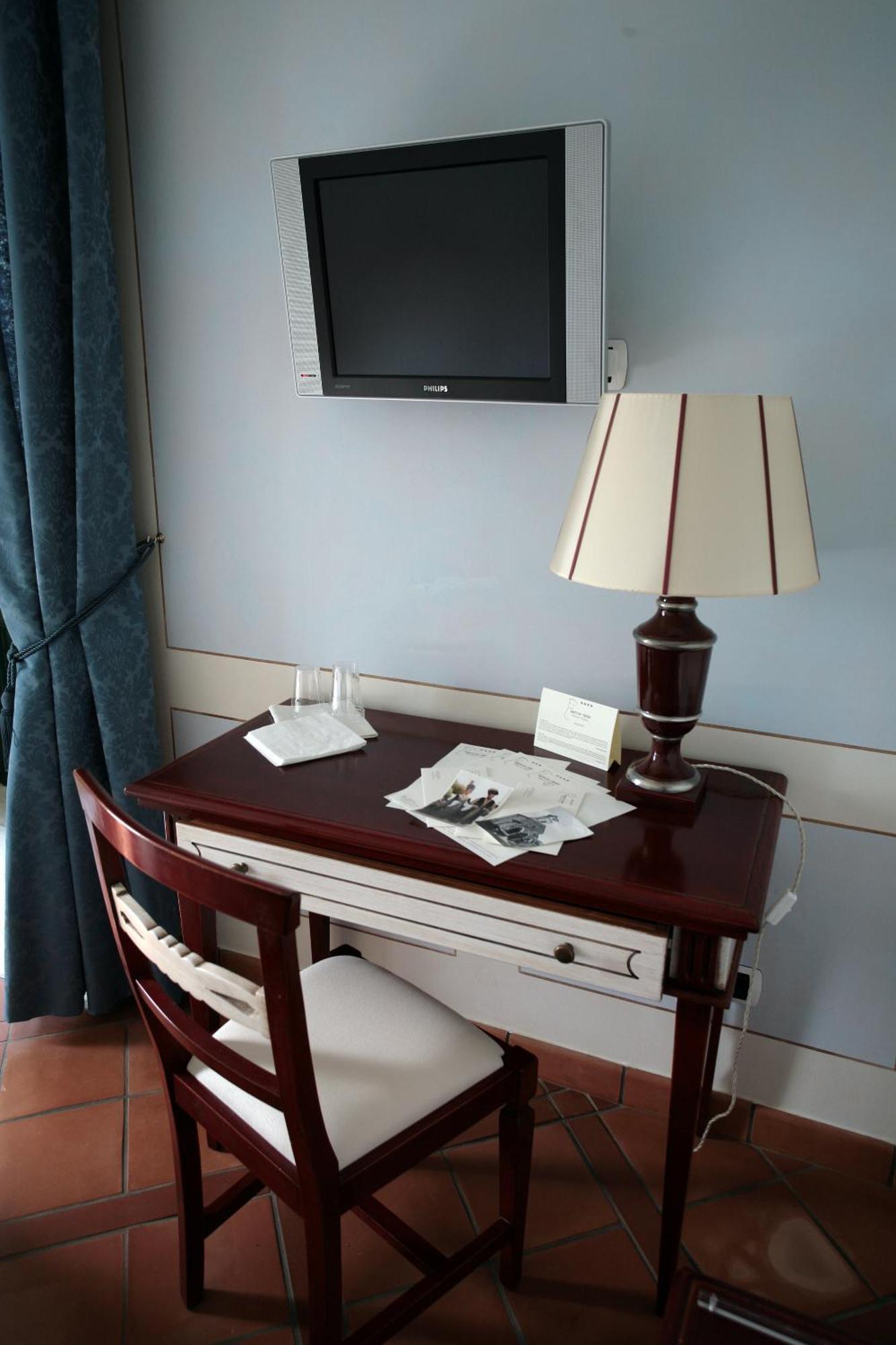 Antichi Feudi Dimora D'Epoca Hotel Teggiano Стая снимка